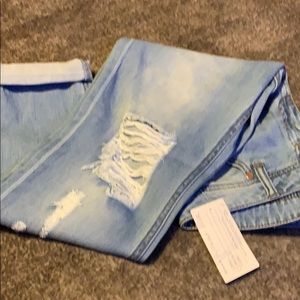 Distressed boyfriend jeans